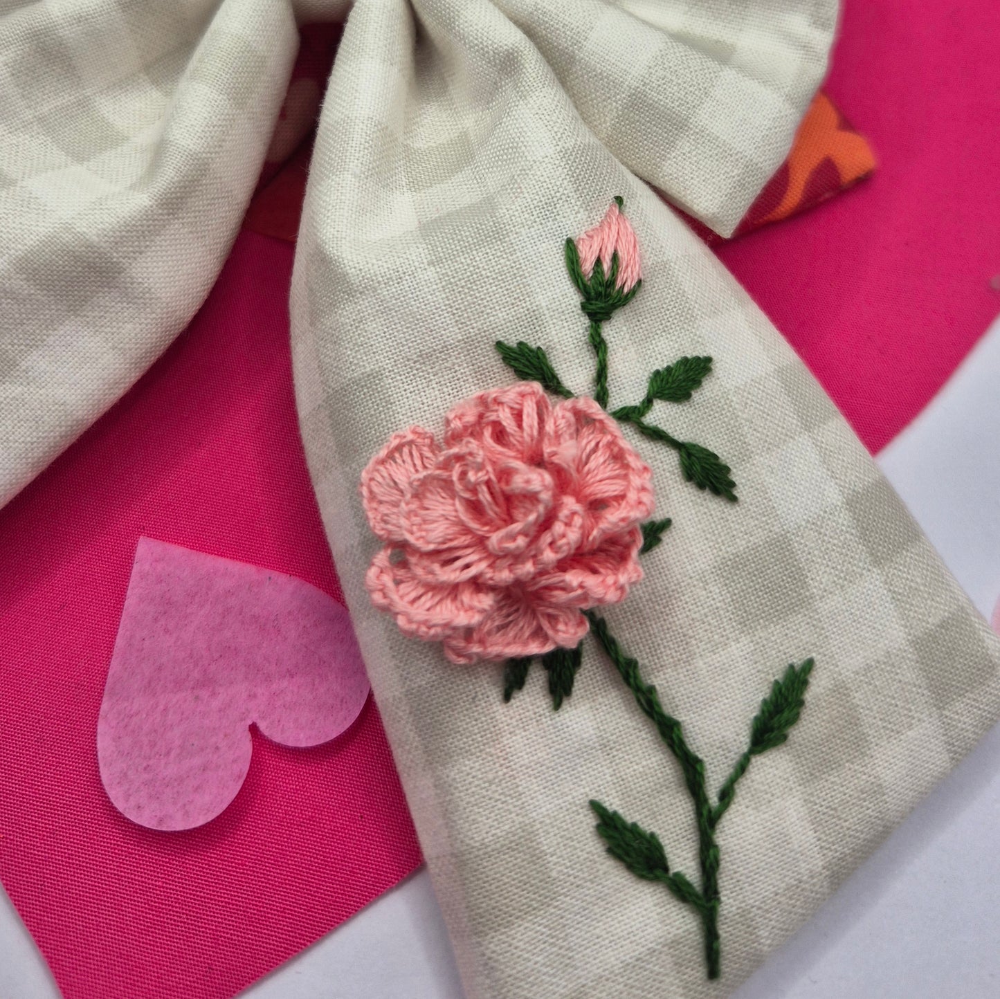 Standard Kiss From a Rose Treasured Option 2 - Pale Pink