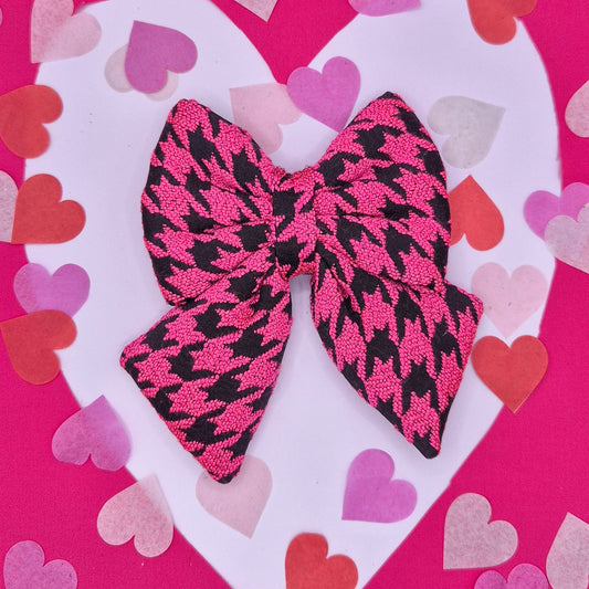 Pink Houndstooth