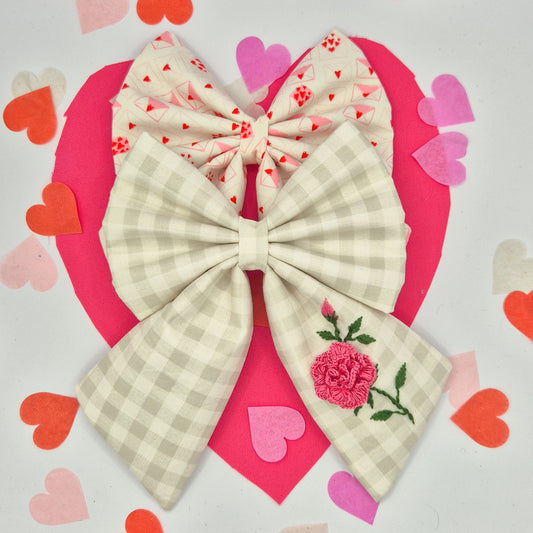 Large Kiss From a Rose Treasured Option 2 - Pink